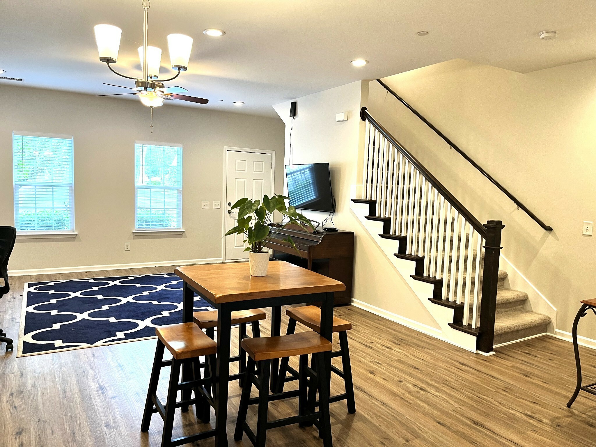 Property Photo: 95 Plumlee Dr 27 TN 37075