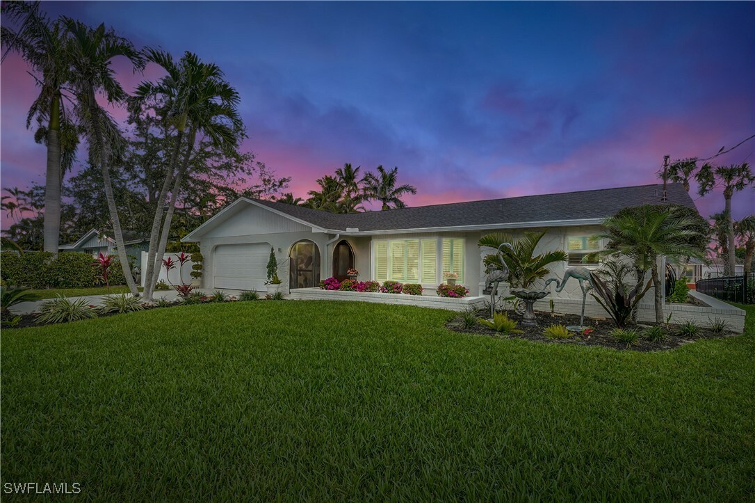 Property Photo:  6086 Cocos Drive  FL 33908 