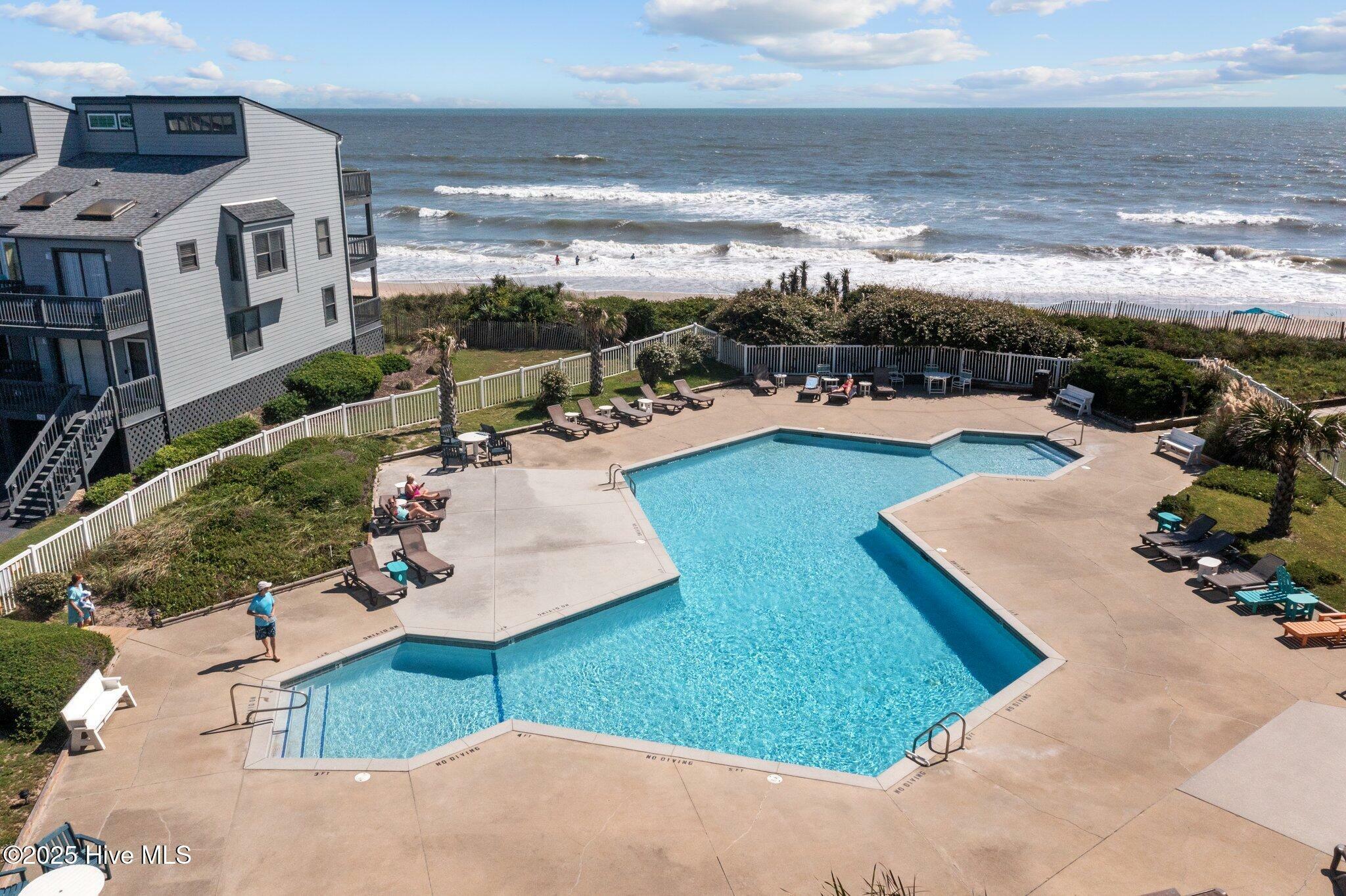 Property Photo: 1896 New River Inlet Road 1115 NC 28460
