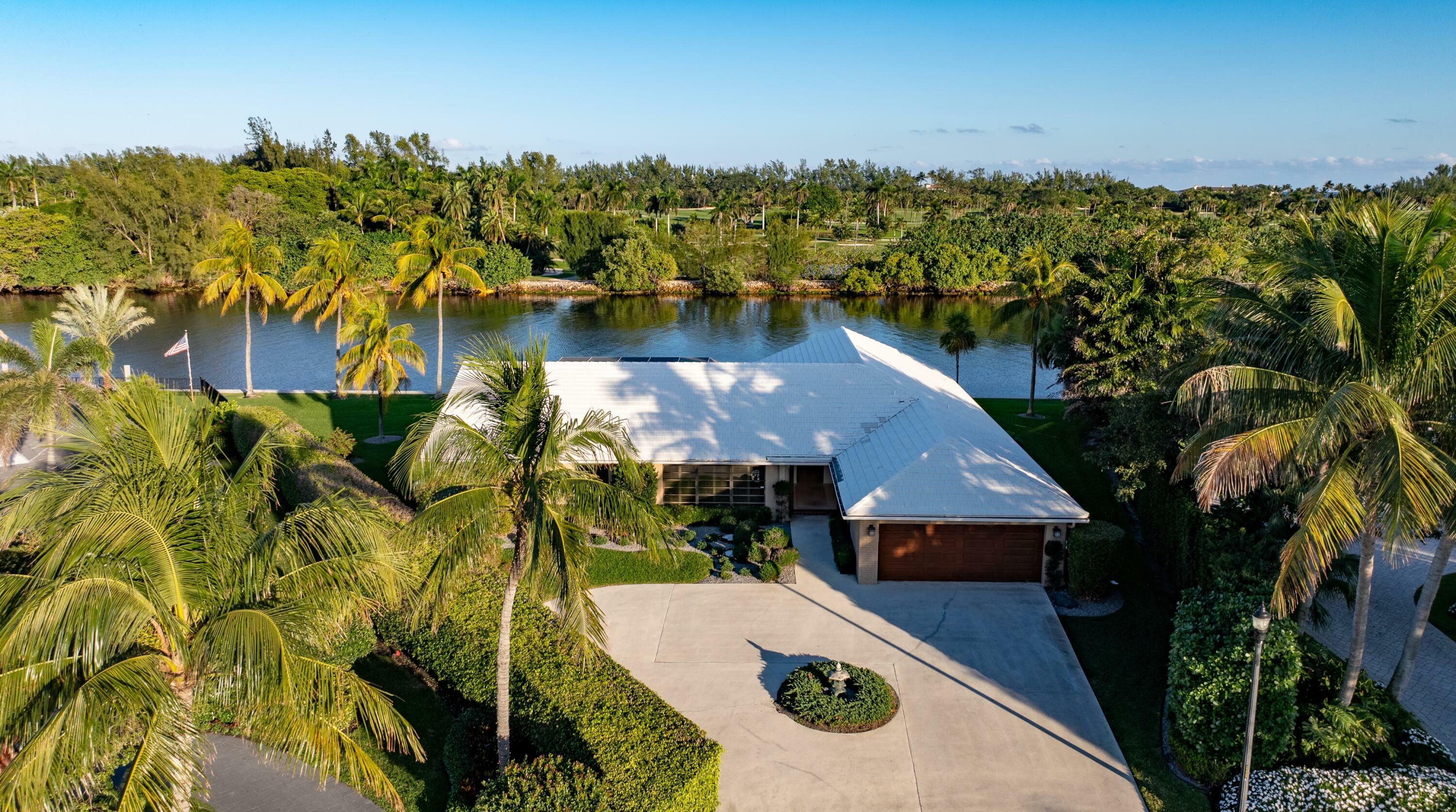Property Photo: 970 Orchid Lane FL 33483