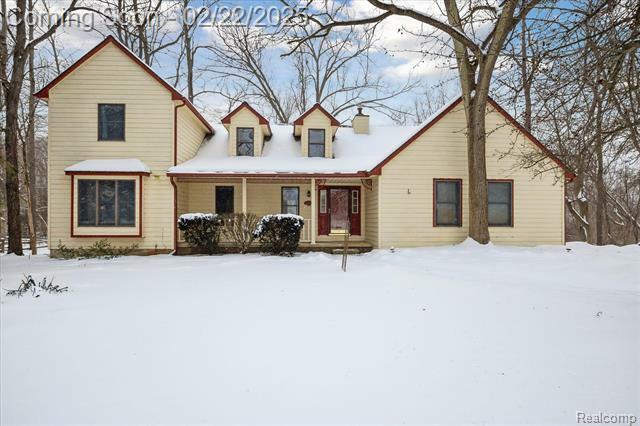 Property Photo:  29345 Hampton Ct  MI 48165 