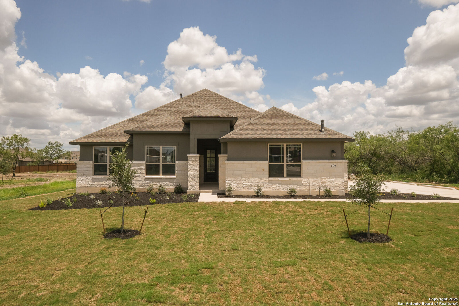 Property Photo:  5130 Everly Terrace  TX 78263 