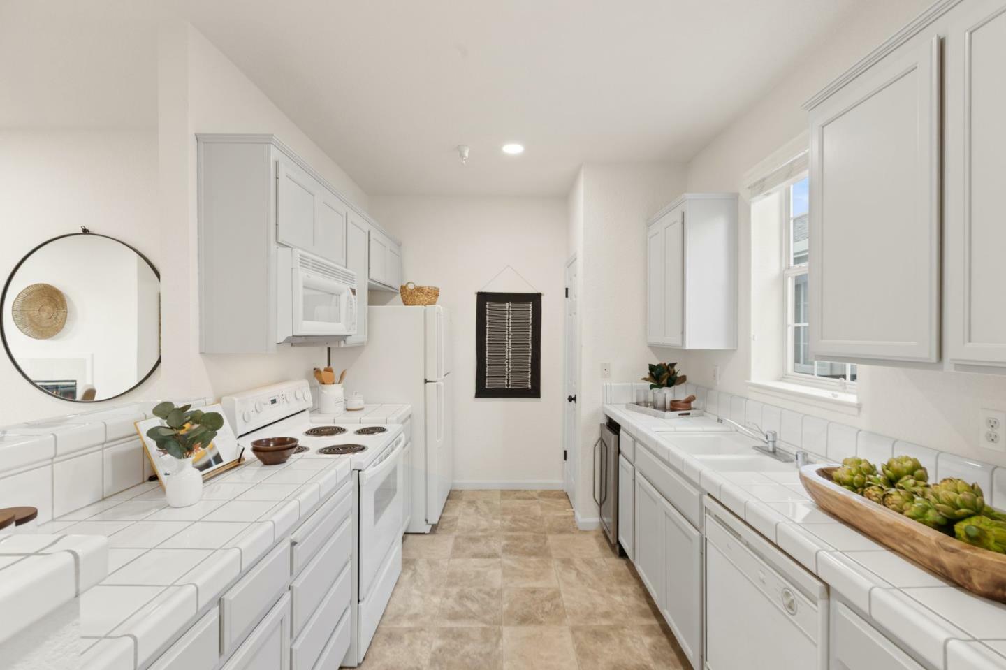 Property Photo:  250 Santa Fe Terrace 301  CA 94085 