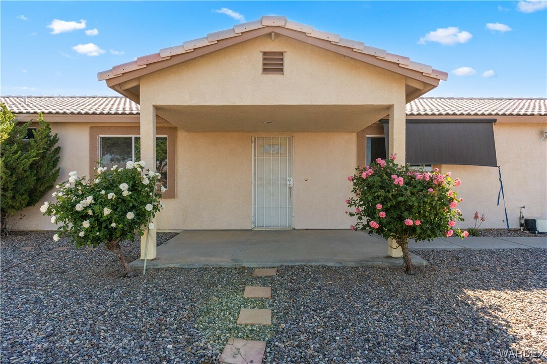 Property Photo: 3710 N Horse Mesa Road AZ 86413