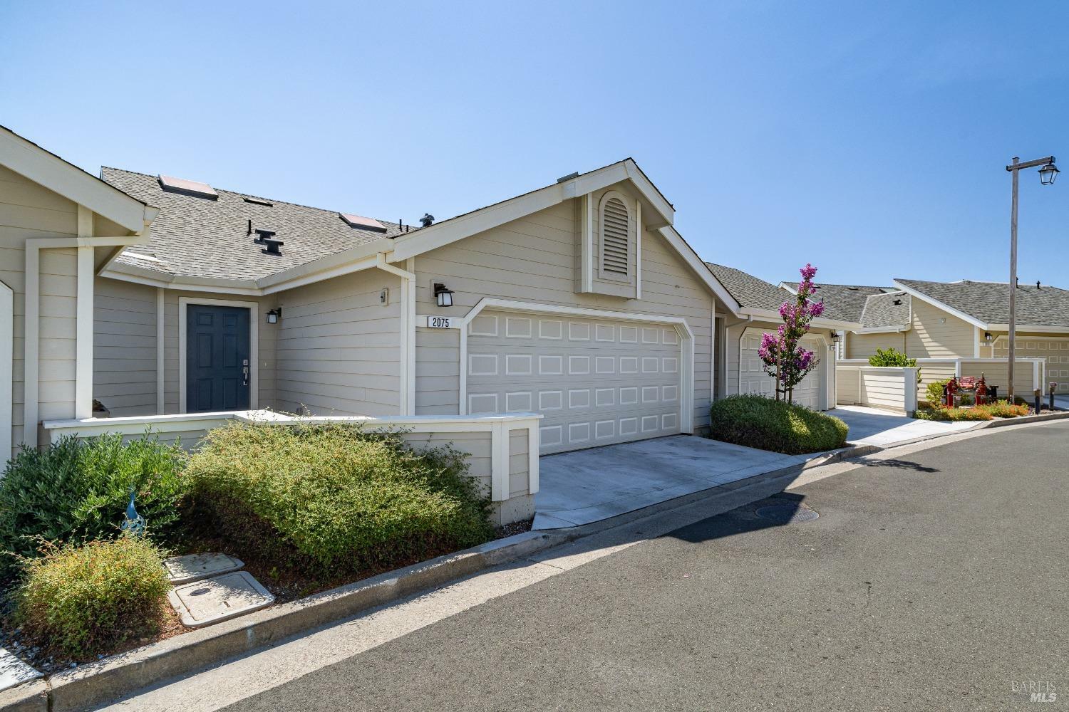 Property Photo:  2075 Stonefield Lane  CA 95403 