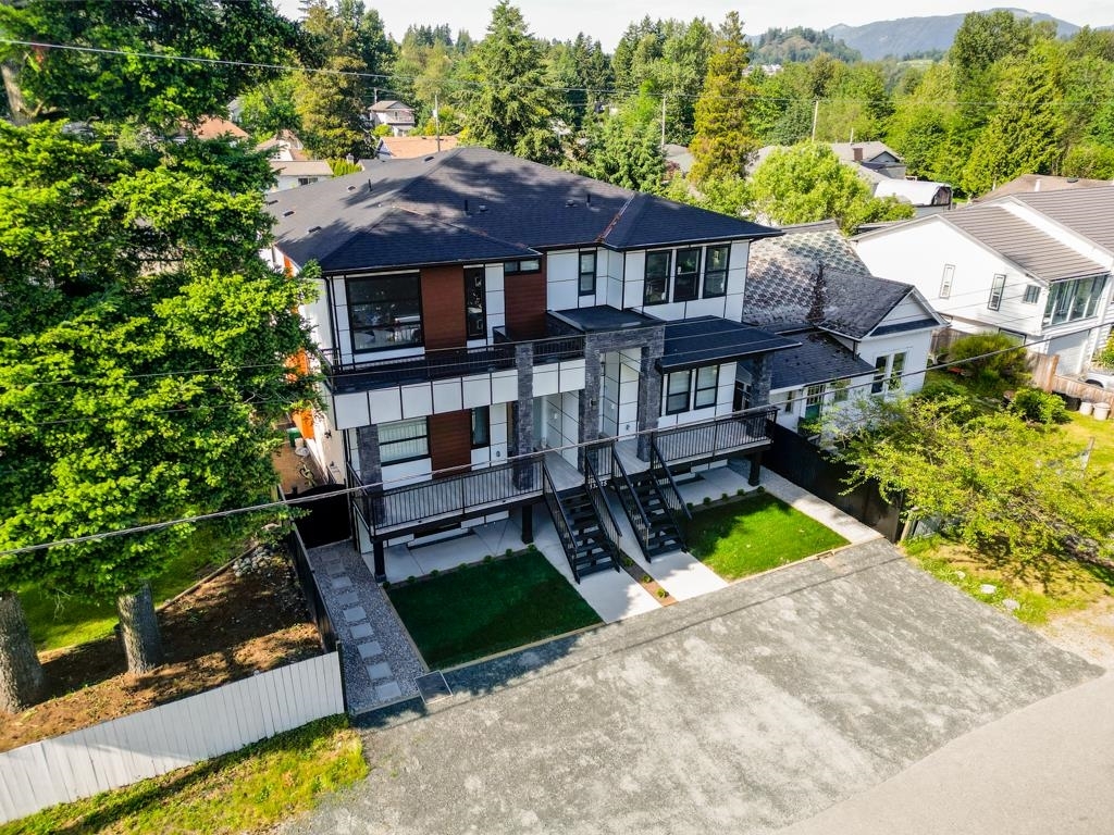 33225 5th Avenue  Mission BC V2V 1V9 photo