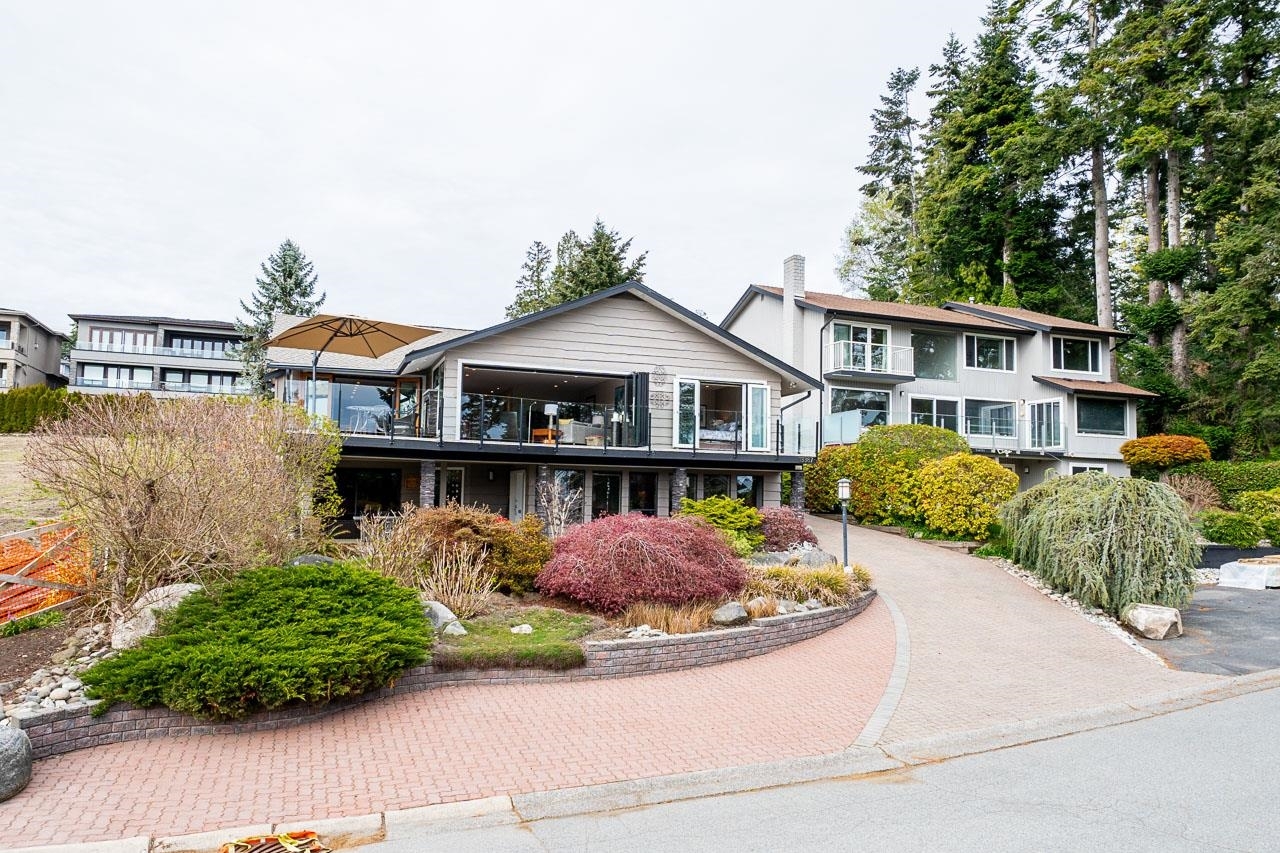 Property Photo: 13387 13A Avenue BC V4A 5Y3