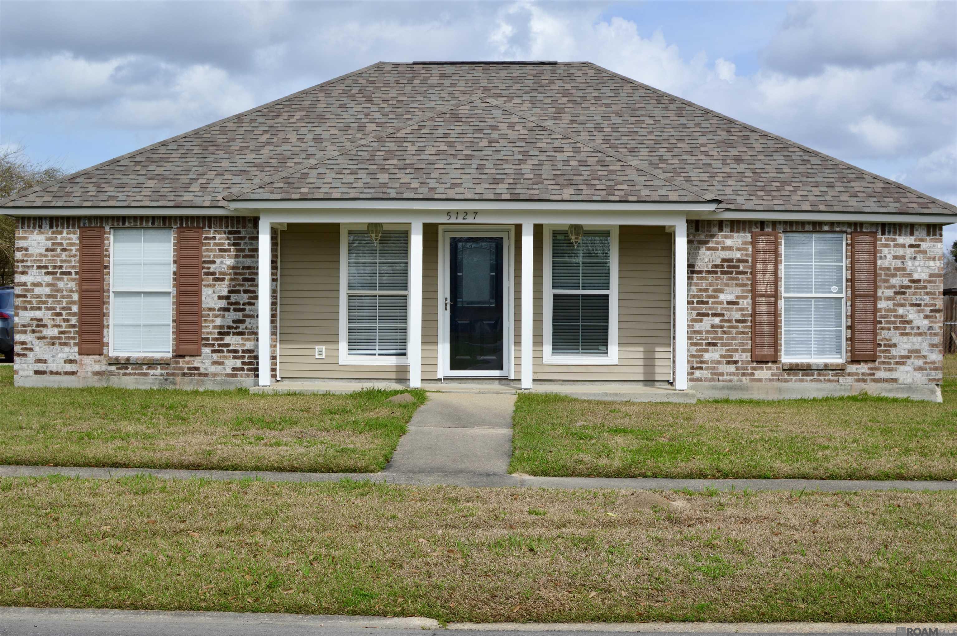 Property Photo:  5127 Fullerton Ave  LA 70714 