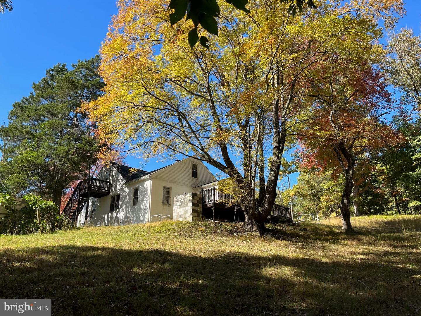 Property Photo: 1816 Richmond Highway VA 22554