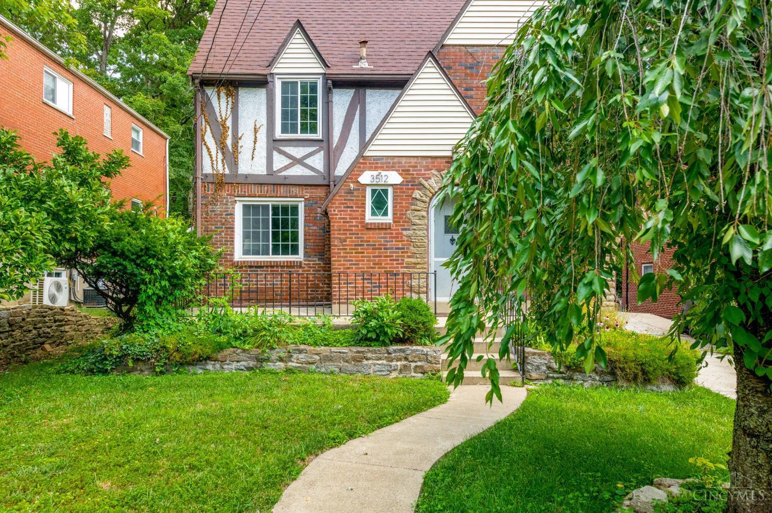 Property Photo: 3512 Linwood Avenue OH 45226