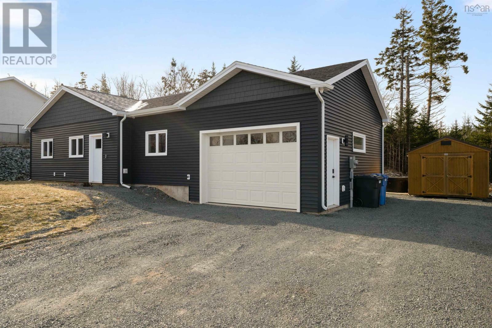 Photo de la propriété: 31 Shelly Crescent NS B0J 2L0