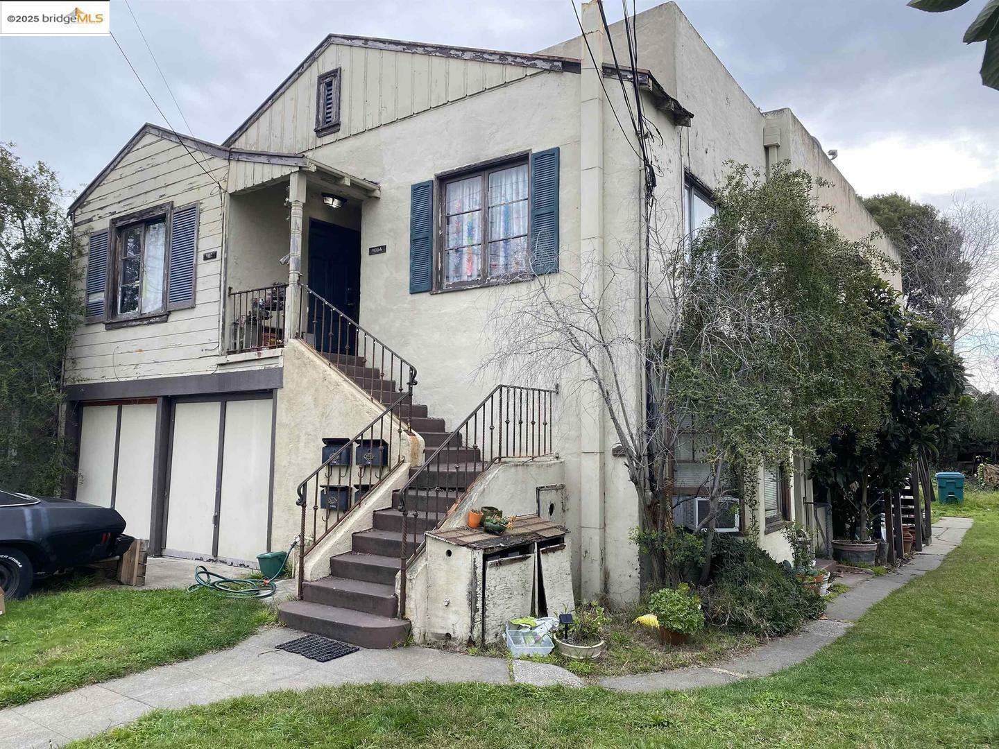 Property Photo: 1100 Park Ave CA 94501