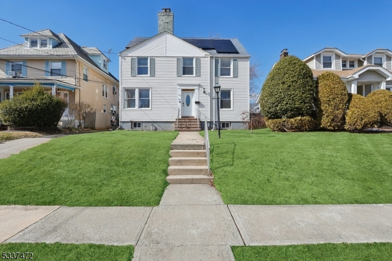 40 Princeton Rd  Elizabeth City NJ 07208 photo