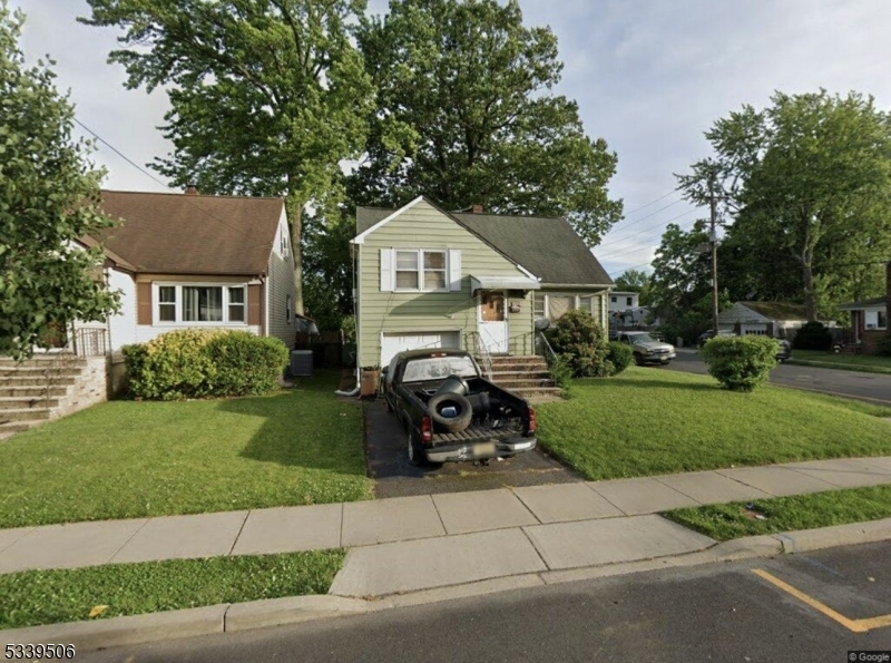 Property Photo:  565 Willow Ave  NJ 07027 