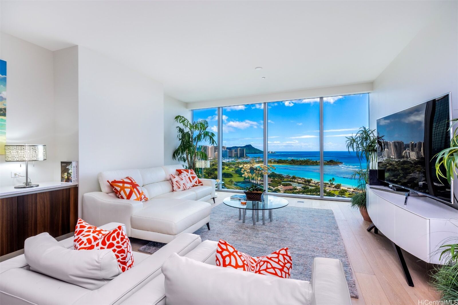 Property Photo: 1118 Ala Moana Boulevard 2102 HI 96814