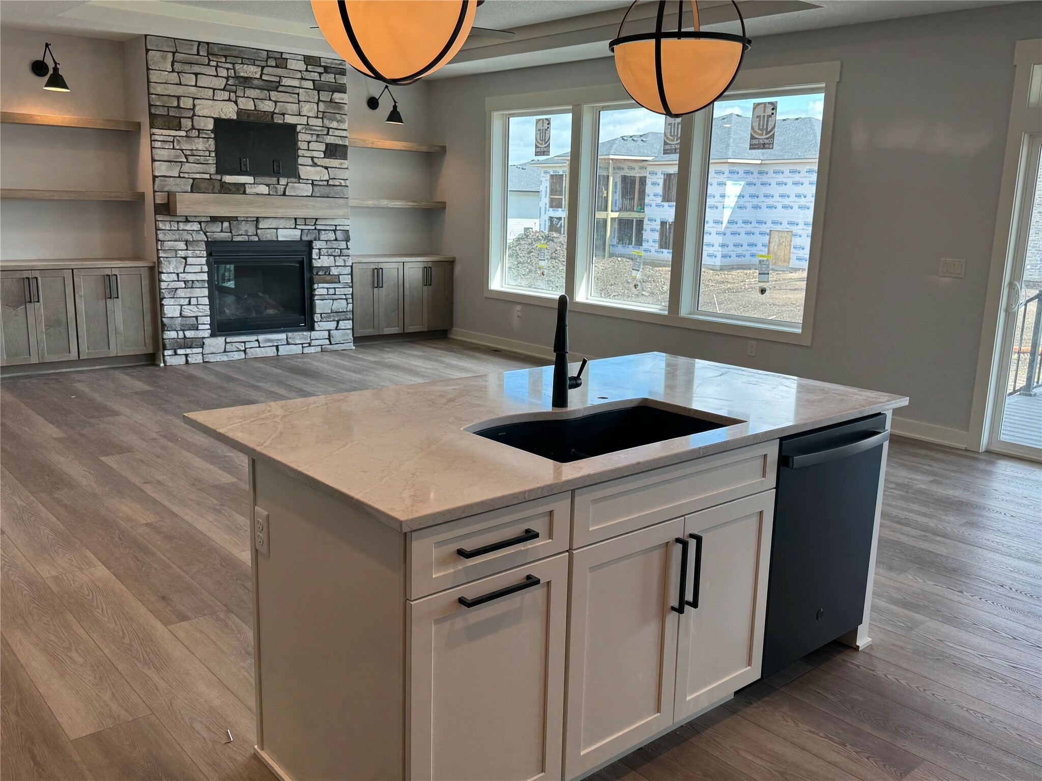 Property Photo: 18274 Hidden Knoll IA 50325