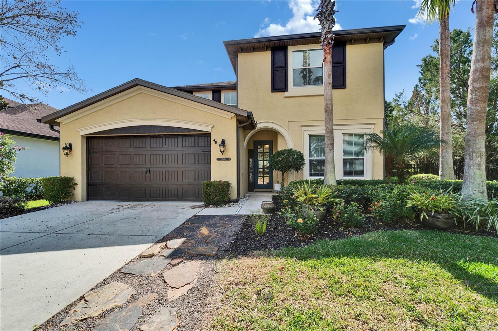 Property Photo:  8005 Cypress Crossing Court  FL 33647 