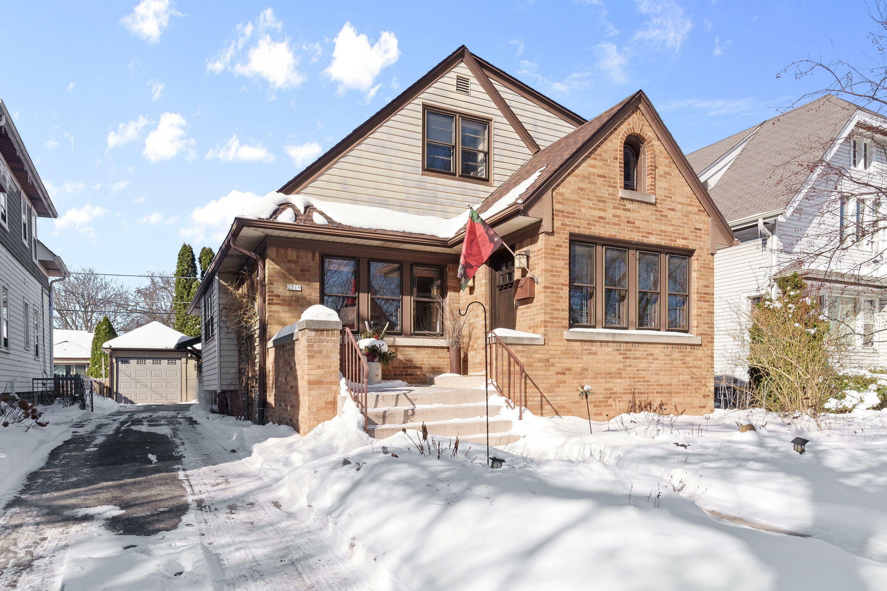 Property Photo:  2519 N 68th St  WI 53213 