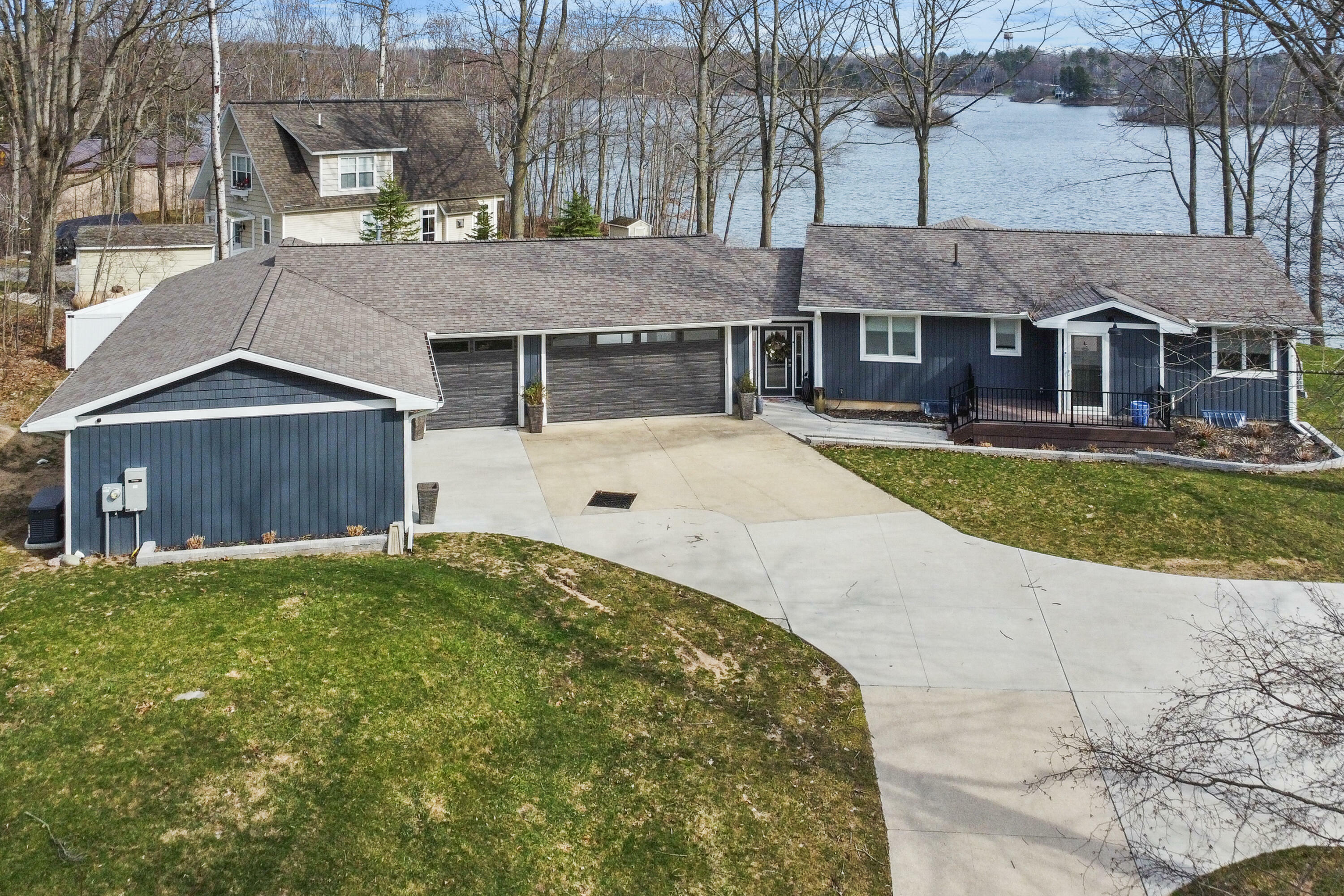 9356 Miramichi Drive  Evart MI 49631 photo