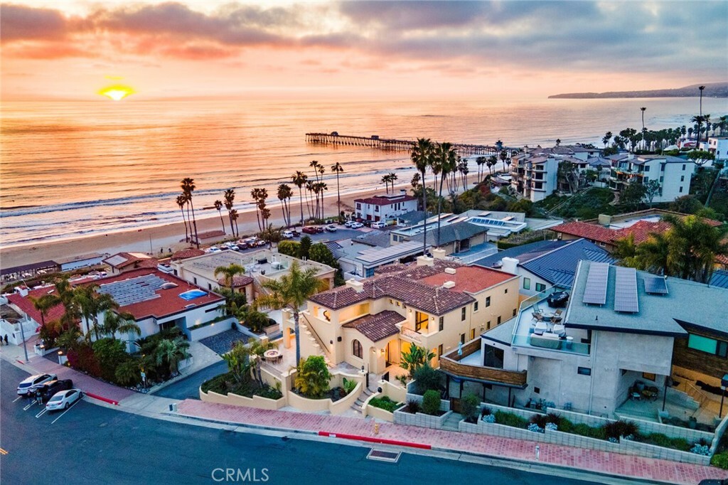 250 Esplanade  San Clemente CA 92672 photo