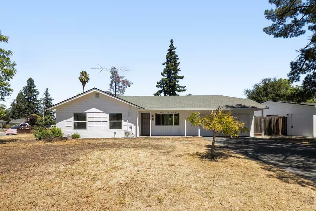 Property Photo:  14570 Wyrick Avenue  CA 95124 