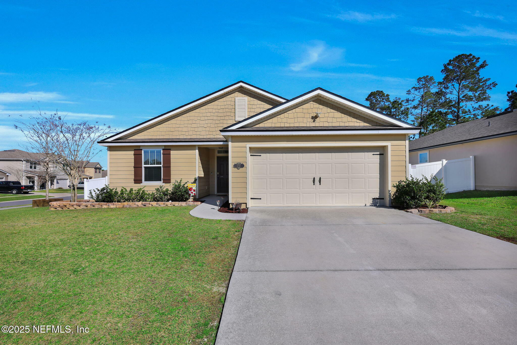 Property Photo:  1757 Eagle View Way  FL 32068 