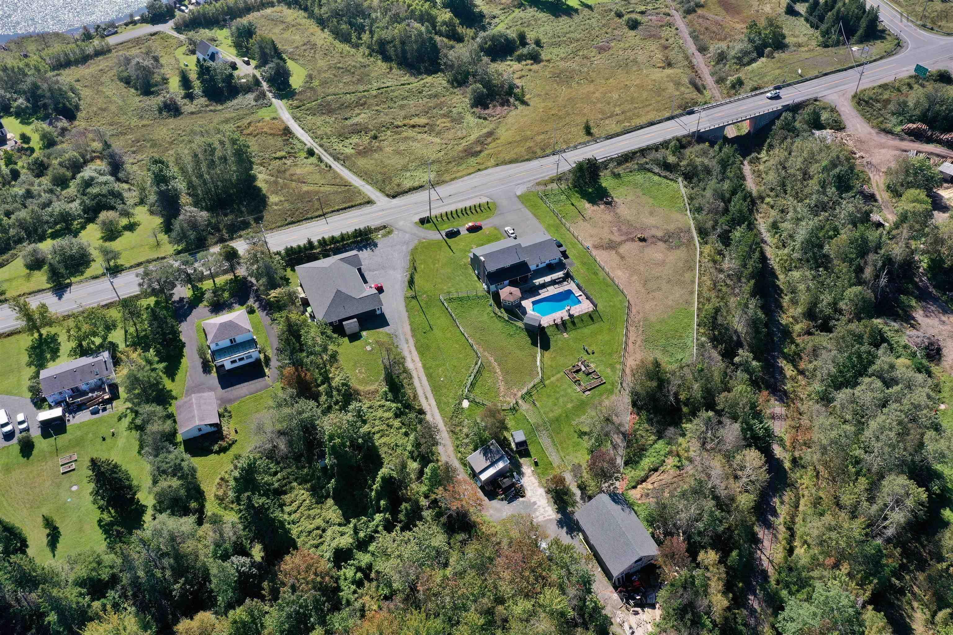 Property Photo: 568 Seaview Drive NS B2A 3N8
