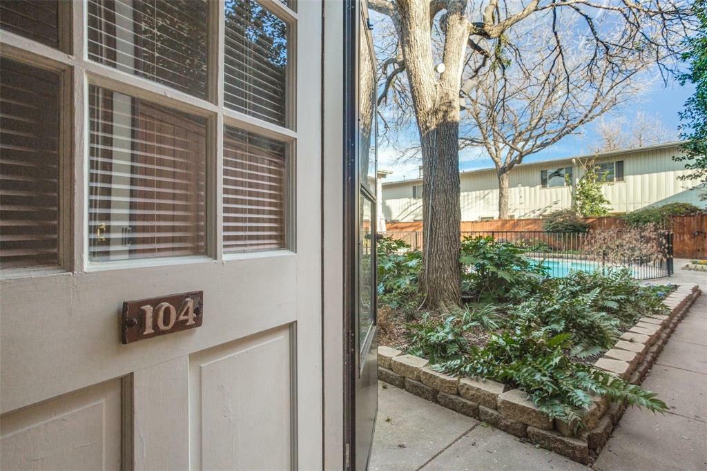 Property Photo:  4039 Cole Avenue 104  TX 75204 