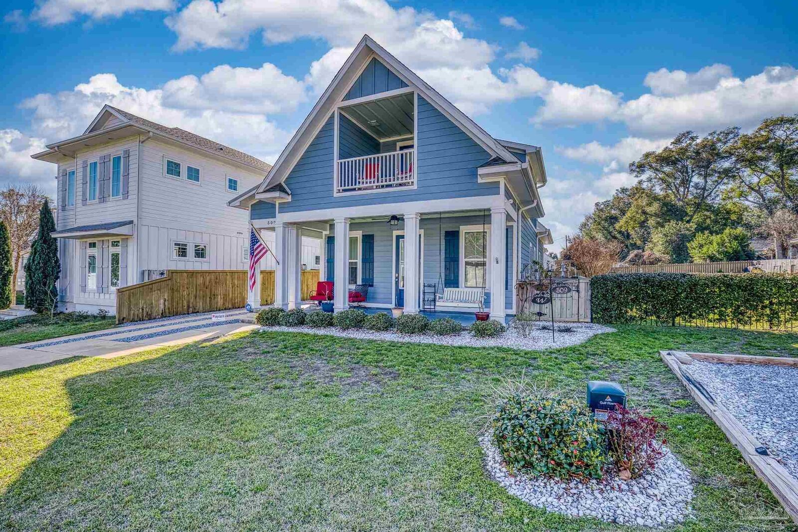 Property Photo: 509 N 11th Ave FL 32501