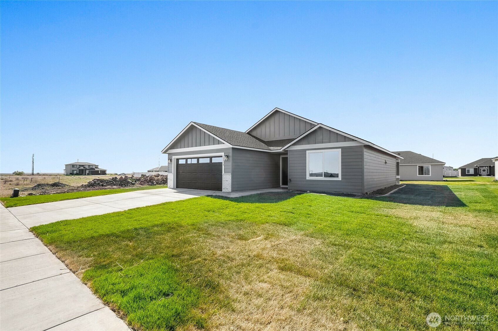 Property Photo: 1138 8th Avenue NE WA 98823
