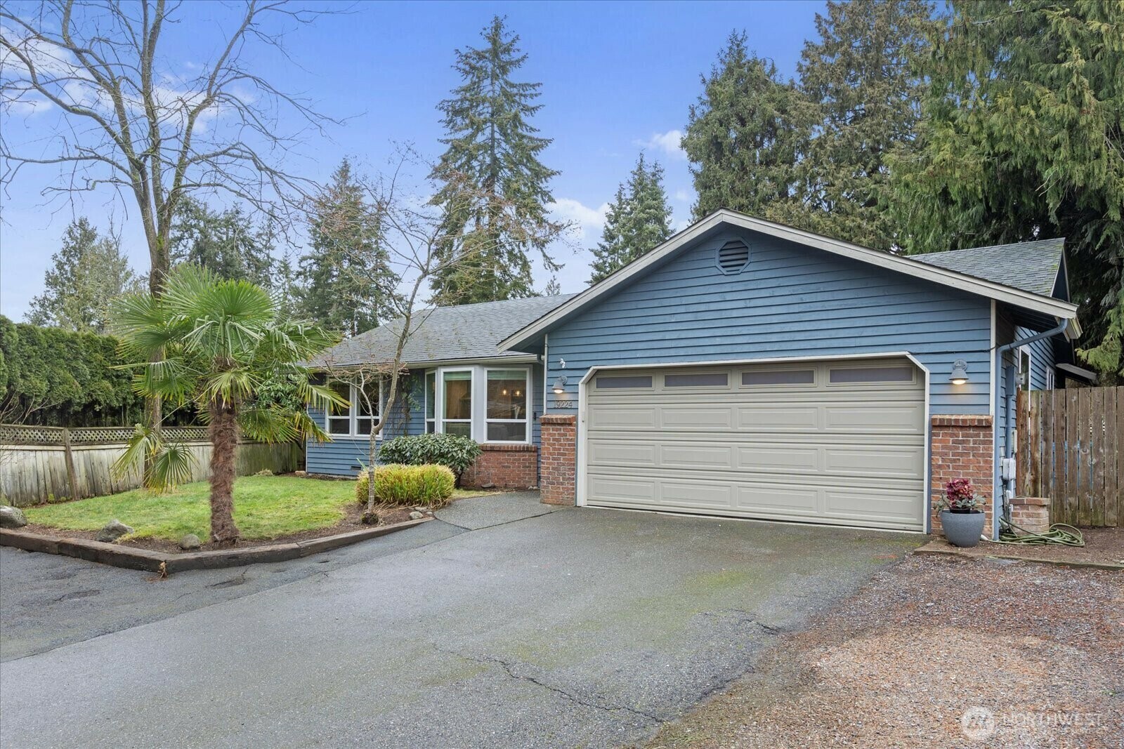 Property Photo:  19224  76th Avenue W  WA 98026 