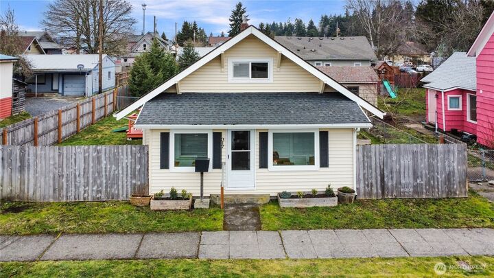 Property Photo: 317 E Main Street WA 98531