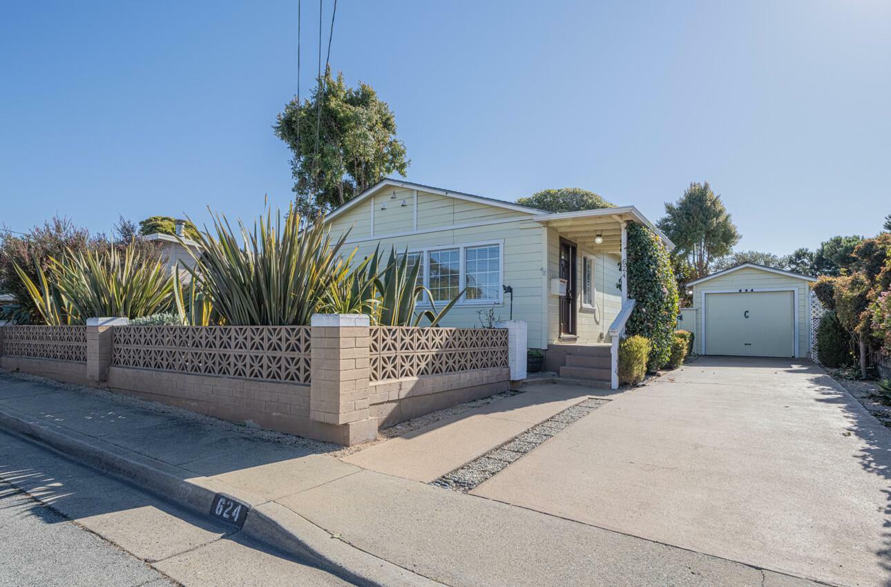 624 Lopez Avenue  Seaside CA 93955 photo