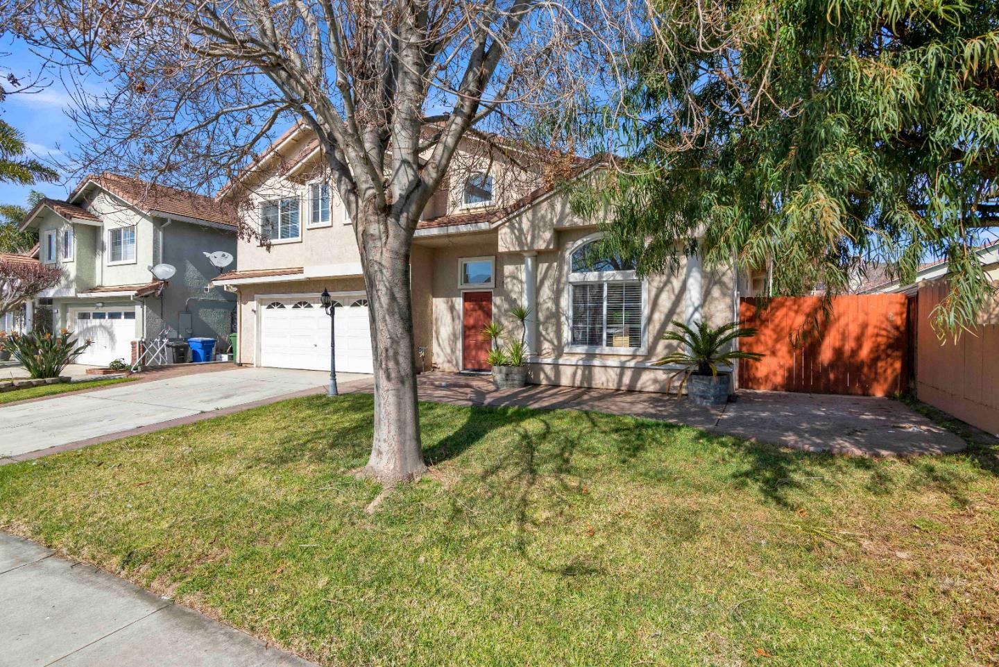 Property Photo:  929 Entrada Drive  CA 93960 