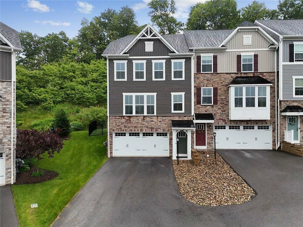 Property Photo: 123 Moyer Hill Dr PA 16066