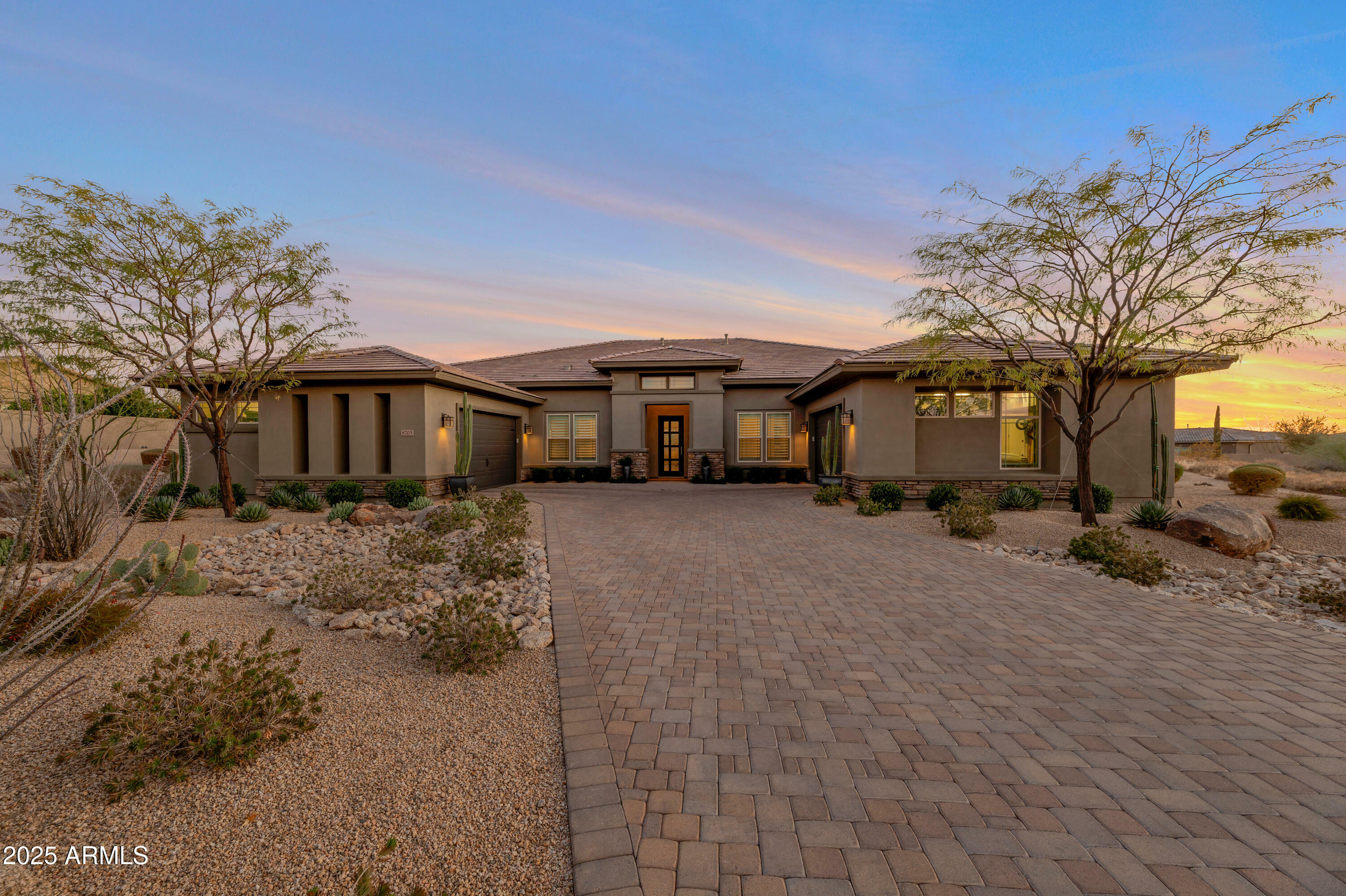 8705 E Granite Pass Road  Scottsdale AZ 85266 photo