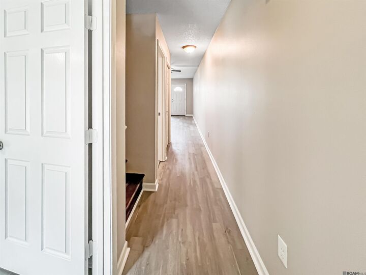 Property Photo: 15722 Riverdale Ave LA 70816