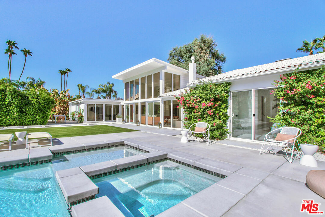 678 S Thornhill Rd  Palm Springs CA 92264 photo
