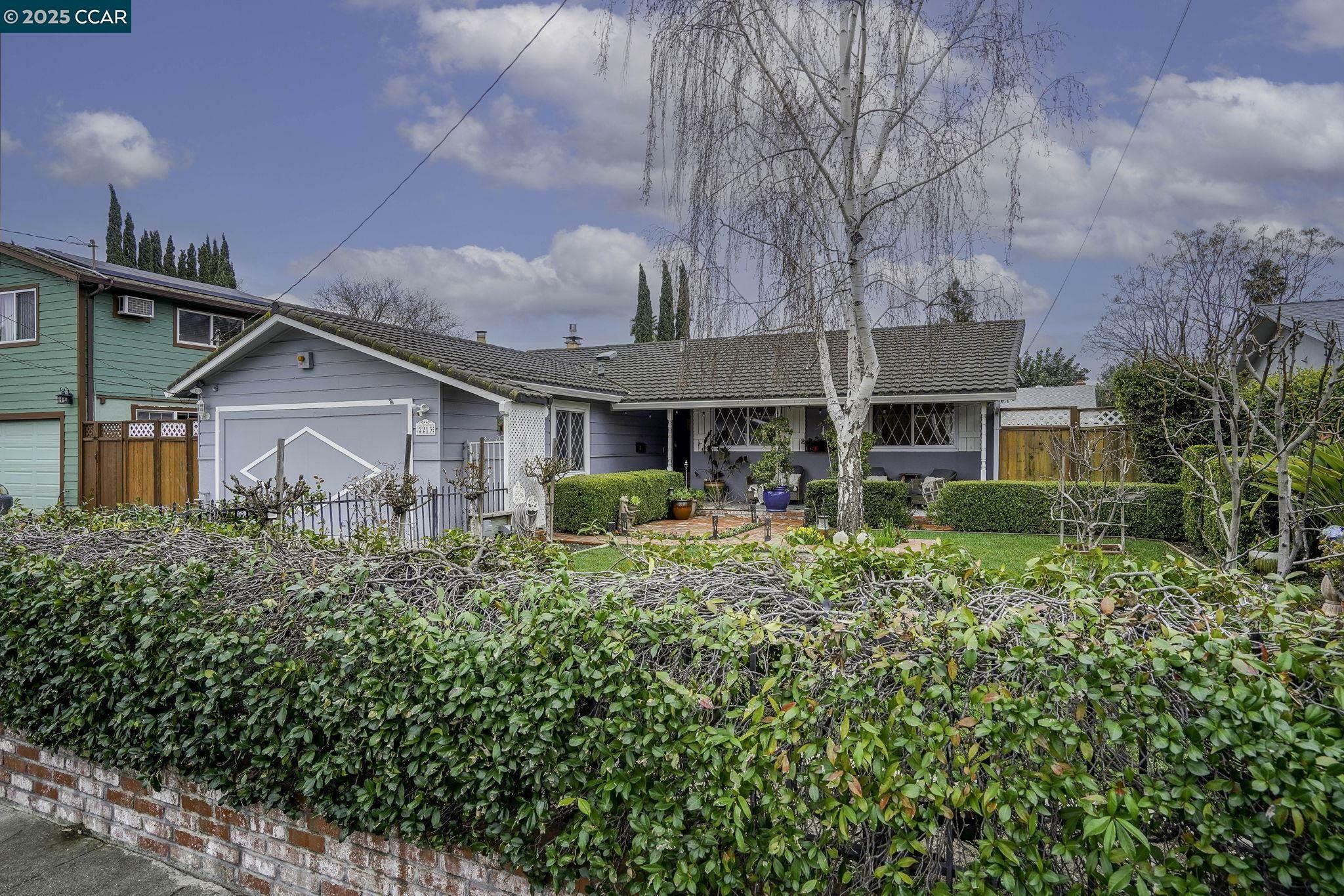 Property Photo:  2213 Vancouver Way  CA 94520 