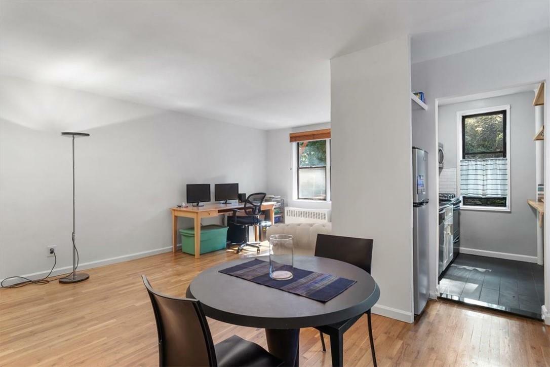 Property Photo:  632 Warburton Avenue 6A  NY 10701 