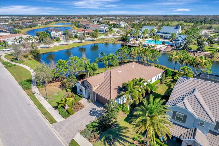 Property Photo:  12026 Perennial Place  FL 34211 