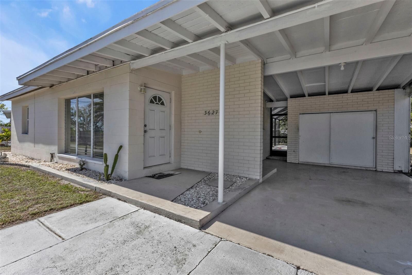 Property Photo: 3627 Easy Street FL 33952