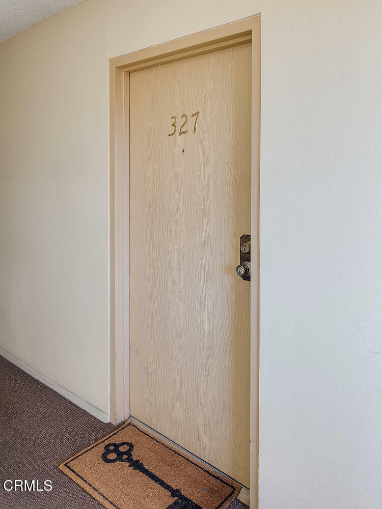 Property Photo:  355 S Madison Avenue S 327  CA 91101 