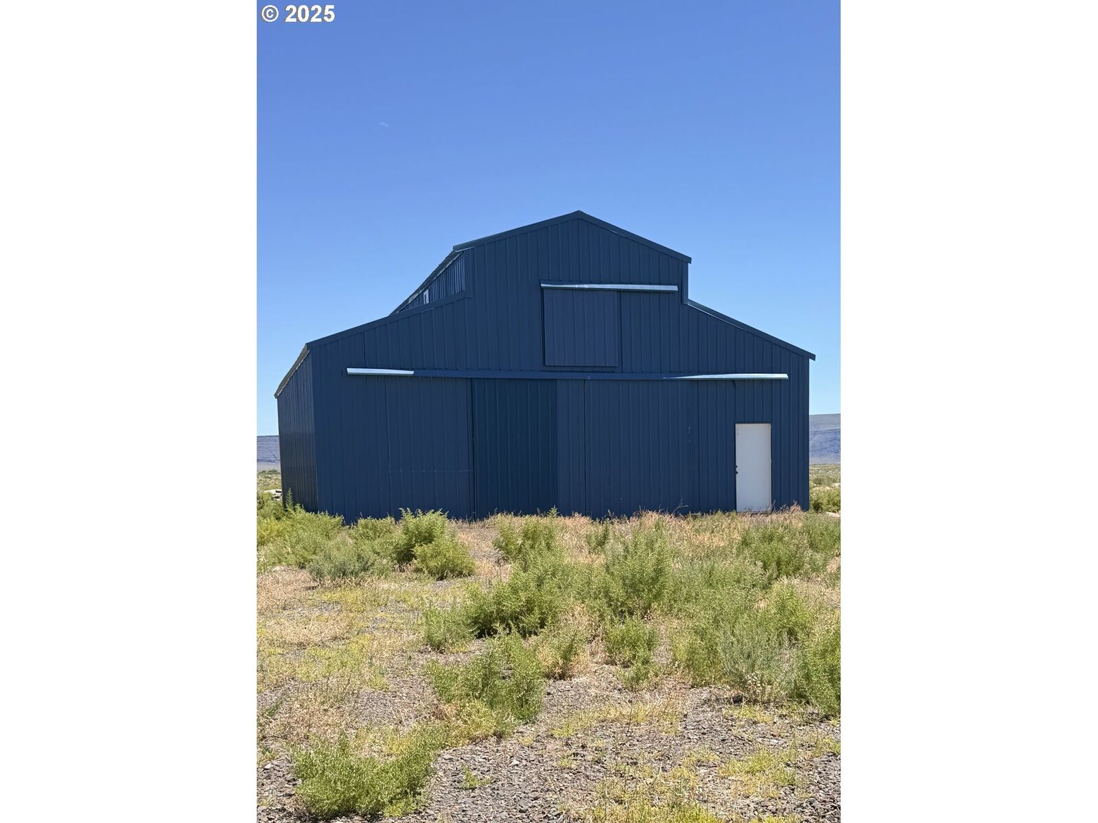 Property Photo:  49927 Shuffield Rd  OR 97640 