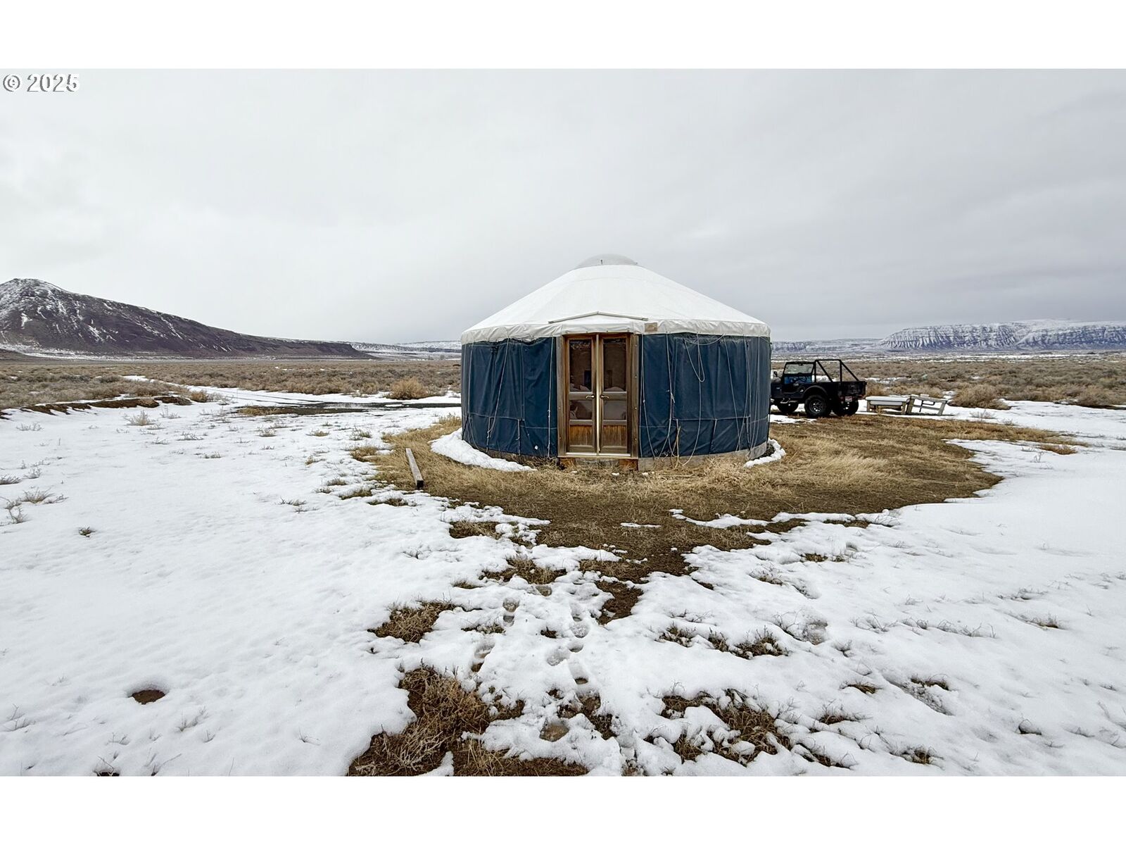 Property Photo: 49927 Shuffield Rd OR 97640