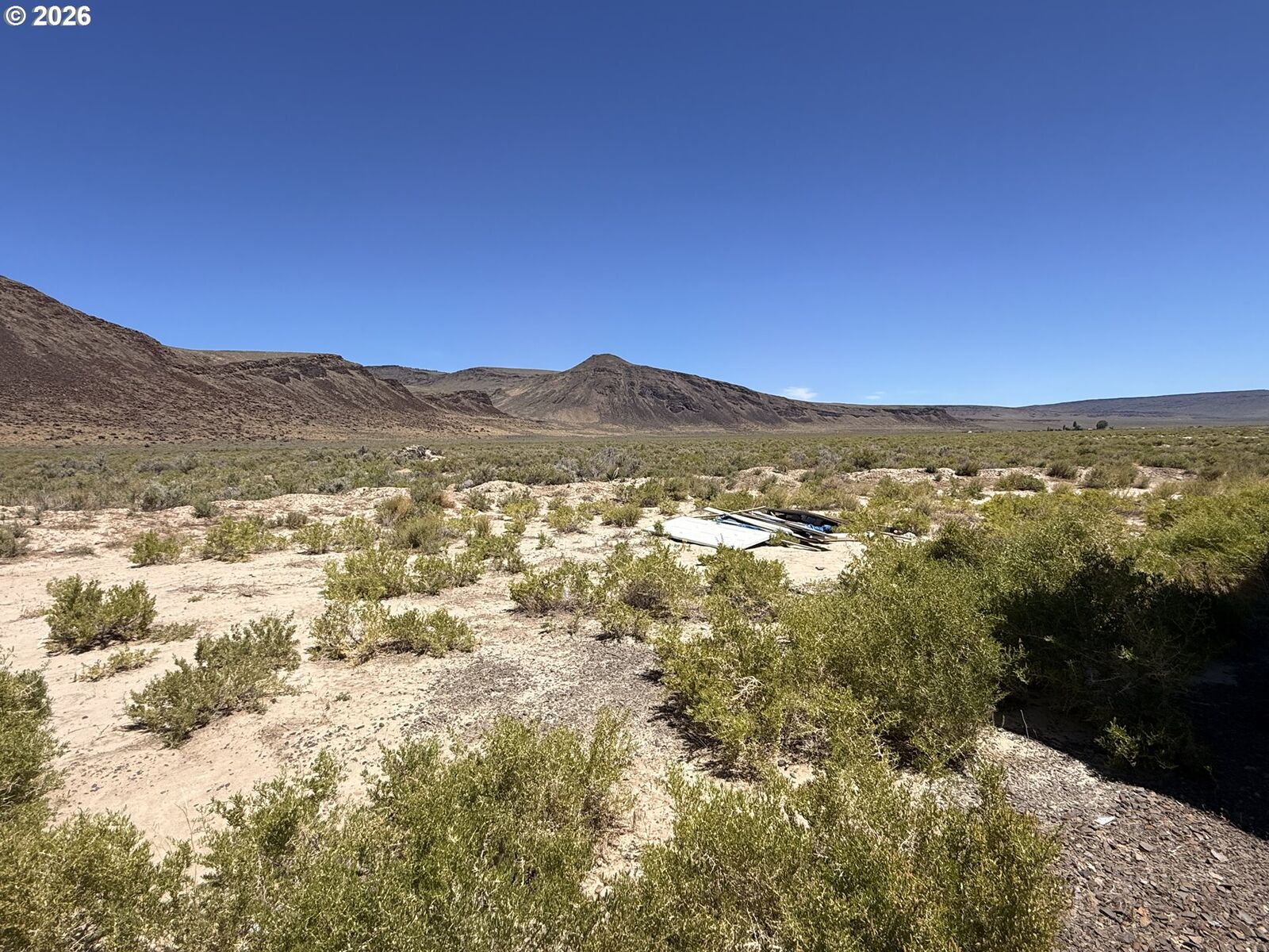 Property Photo: 49927 Shuffield Rd OR 97640