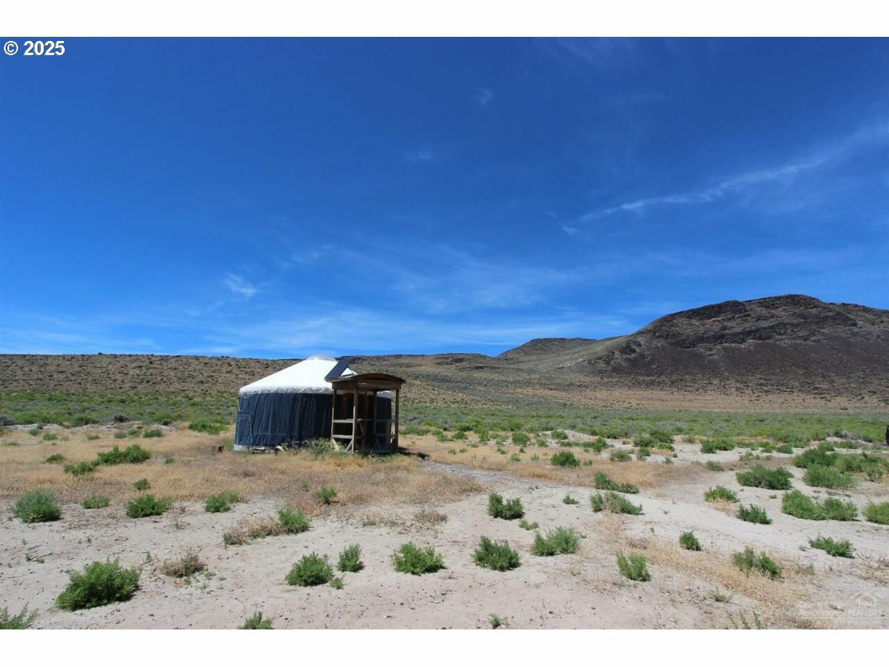 Property Photo: 49927 Shuffield Rd OR 97640