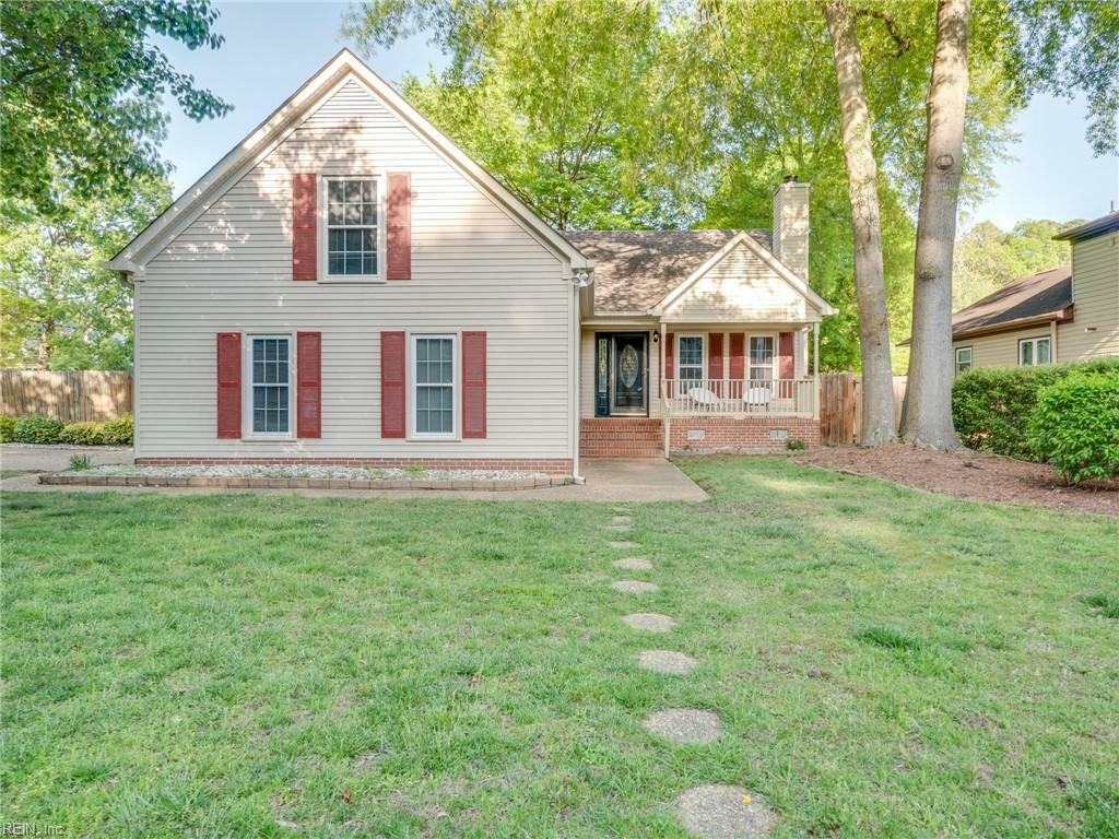 Property Photo:  205 Blacksmith Arch  VA 23693 