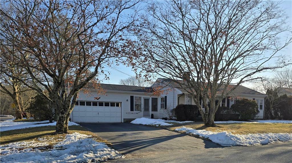 22 Elmwood Drive  Bristol RI 02809 photo