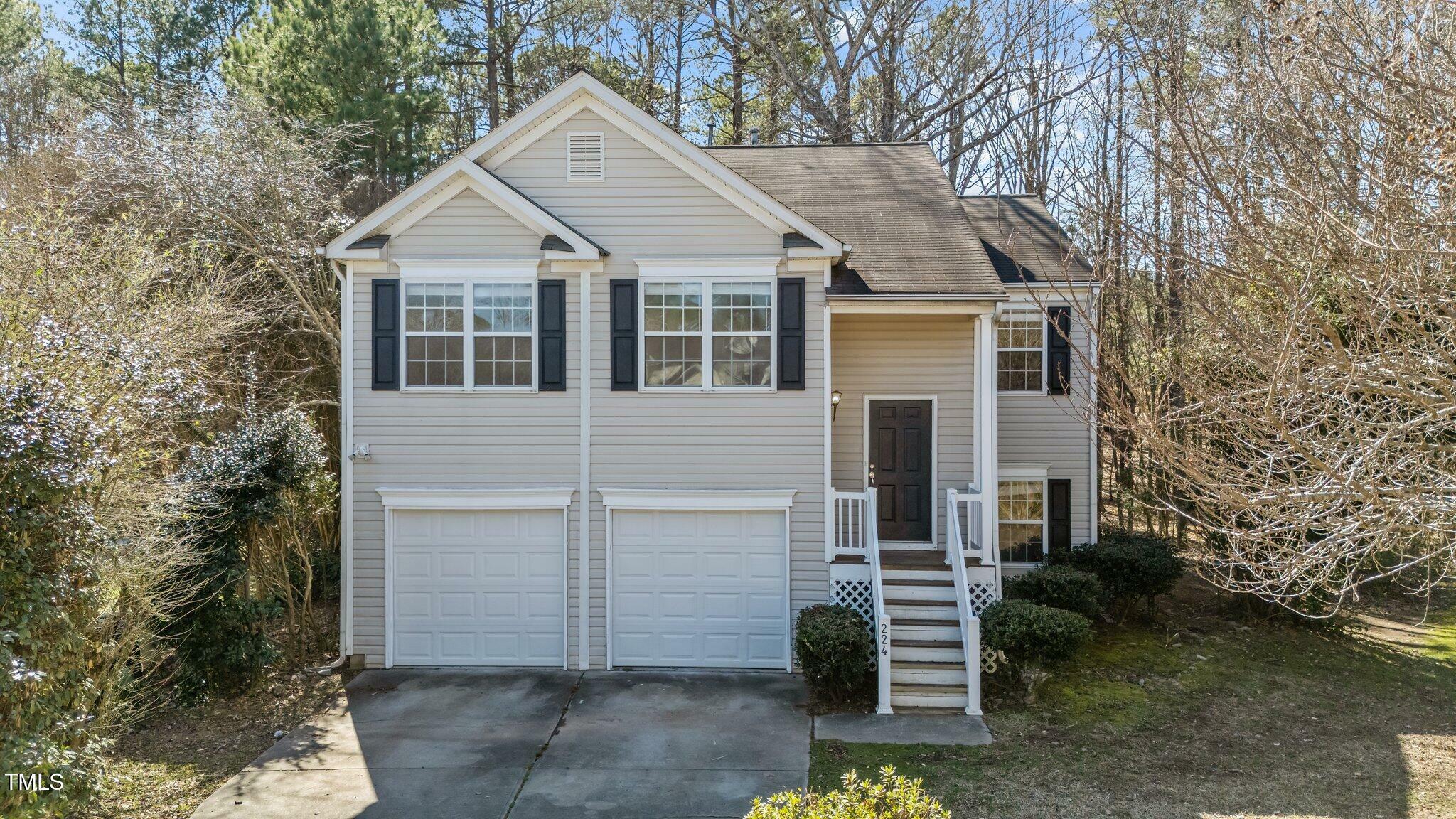 Property Photo:  224 Hartshorn Court  NC 27540 